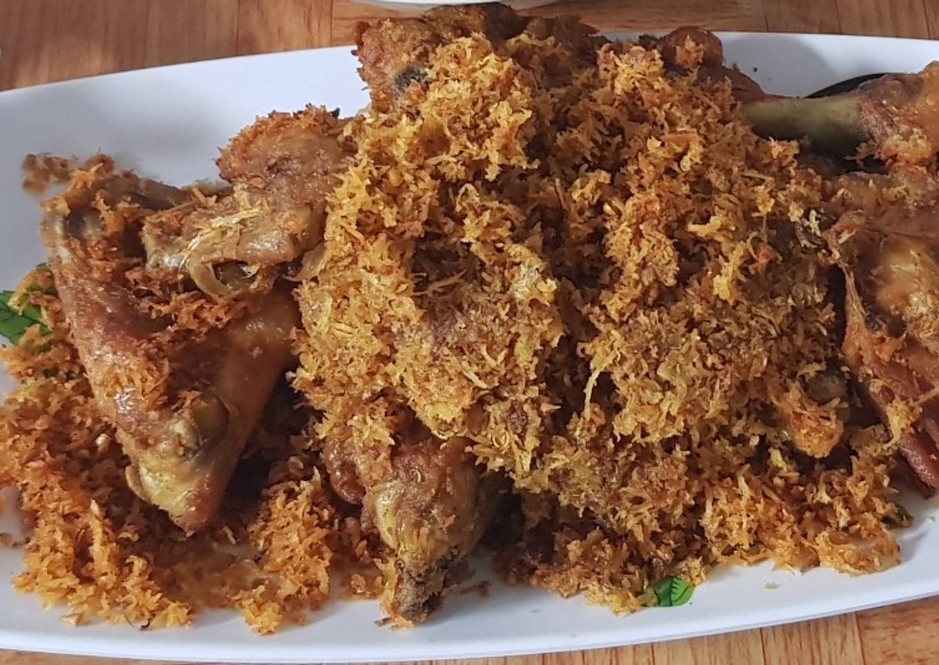 Ayam goreng srundeng