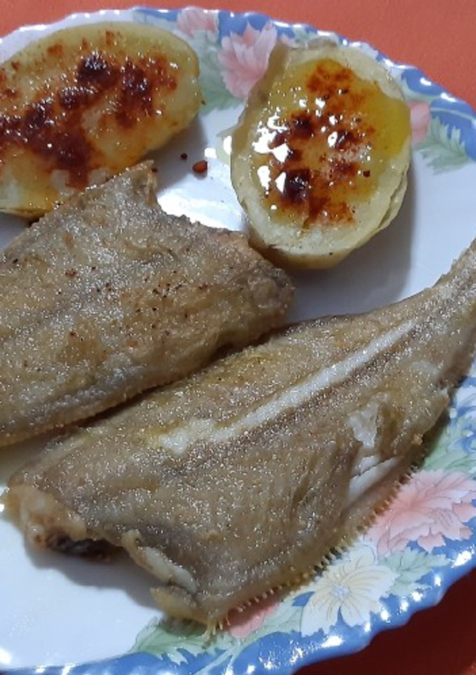Una foto de Gallos fritos con patata cocida