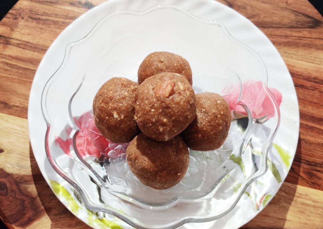 Badam Ladoo