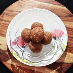 A picture of Badam Ladoo.