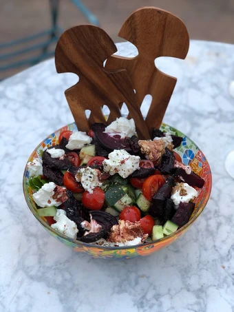 Easy Ways Make|Recipe} BBQ beetroot and goats cheese salad, So Delicious