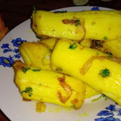 A picture of Turmeric cassava.