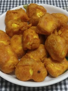 A picture of Paneer pakora.