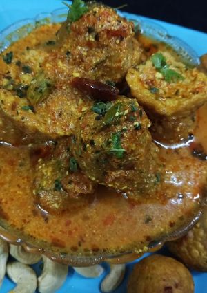 A picture of Shahi gatte (Govind Gatte).