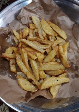 A picture of French fries.