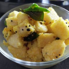 A picture of Masala Idli.