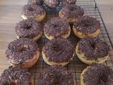 Donat Ekonomis 2000an