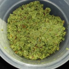 A picture of Turai chutney.