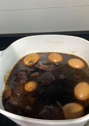 A picture of Pig Trotter Vinegar.