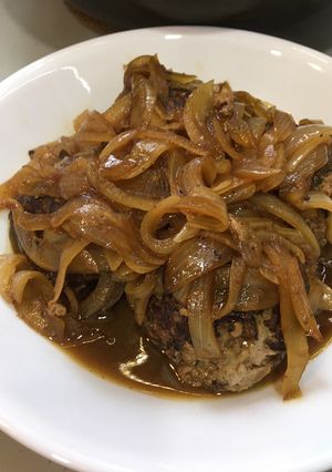 A picture of Hamburger steak.