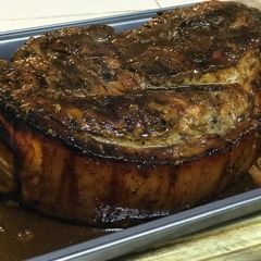 A picture of Slow Roasted Garlic-Soy Sauce Pork Chop.