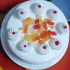 A picture of Pineapple Cake.