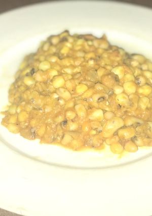 A picture of Corn and beans.