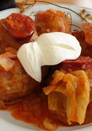 Una foto de Rollitos de repollo (Sarmale)