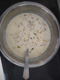 કેસર_ડ્રાયફ્રૂટ દૂધ(Kesar-dryfruit milk recipe in Gujarati) રેસીપી મુખ્ય ફોટો