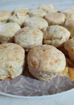 Una foto de Scones de queso
