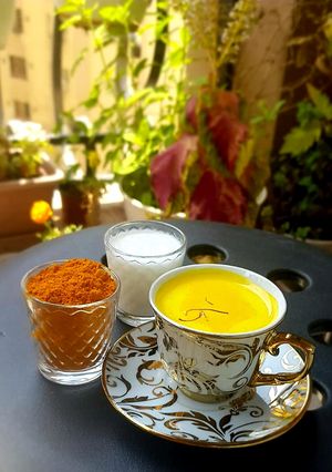 A picture of Golden milk or haldi waala doodh.