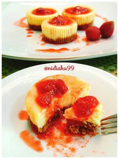 Foto resep Mini Cheesecake with strawberry sauces