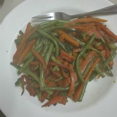 A picture of Vegetable salad.