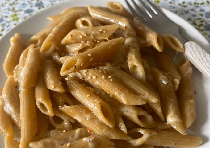 Spicy garlic butter pasta recipe main photo