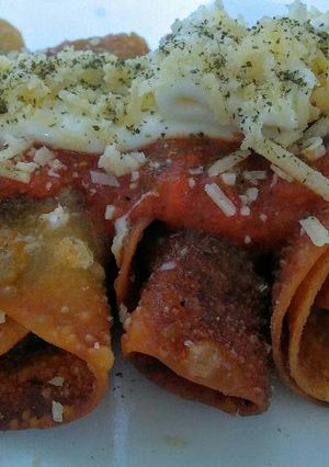 Una foto de Mini flautas mexicanas rellenas de carne molida!