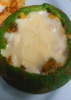Una foto de Zapallitos rellenitos de vegetales, vegetales y vegetales 💚