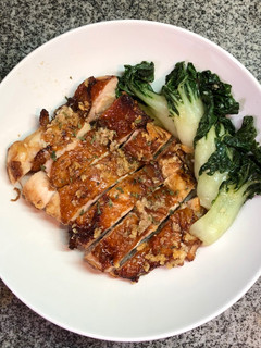 氣炸香草牛油蒜蓉雞扒 的食譜成品照片