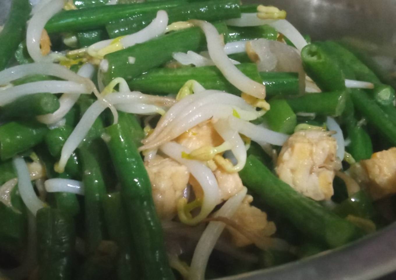 Tumis kacang panjang, tempe,taoge, gurih pedas