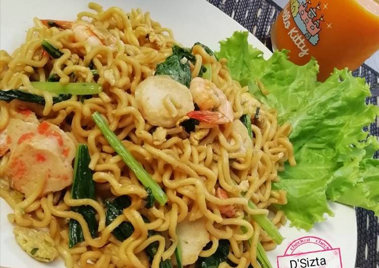 Bagaimana Menyiapkan Mie Goreng Seafood👍, Bisa Manjain Lidah