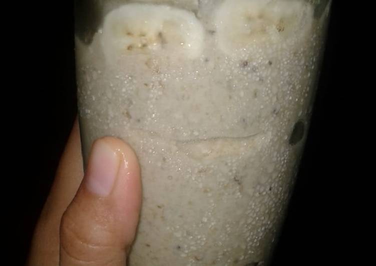 104. Banana Smoothie Regal