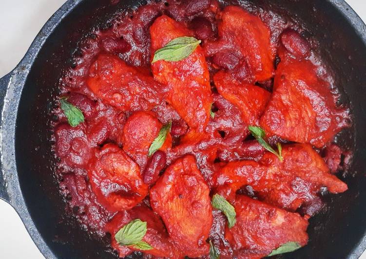 How to Prepare Award-winning Harissa Chicken