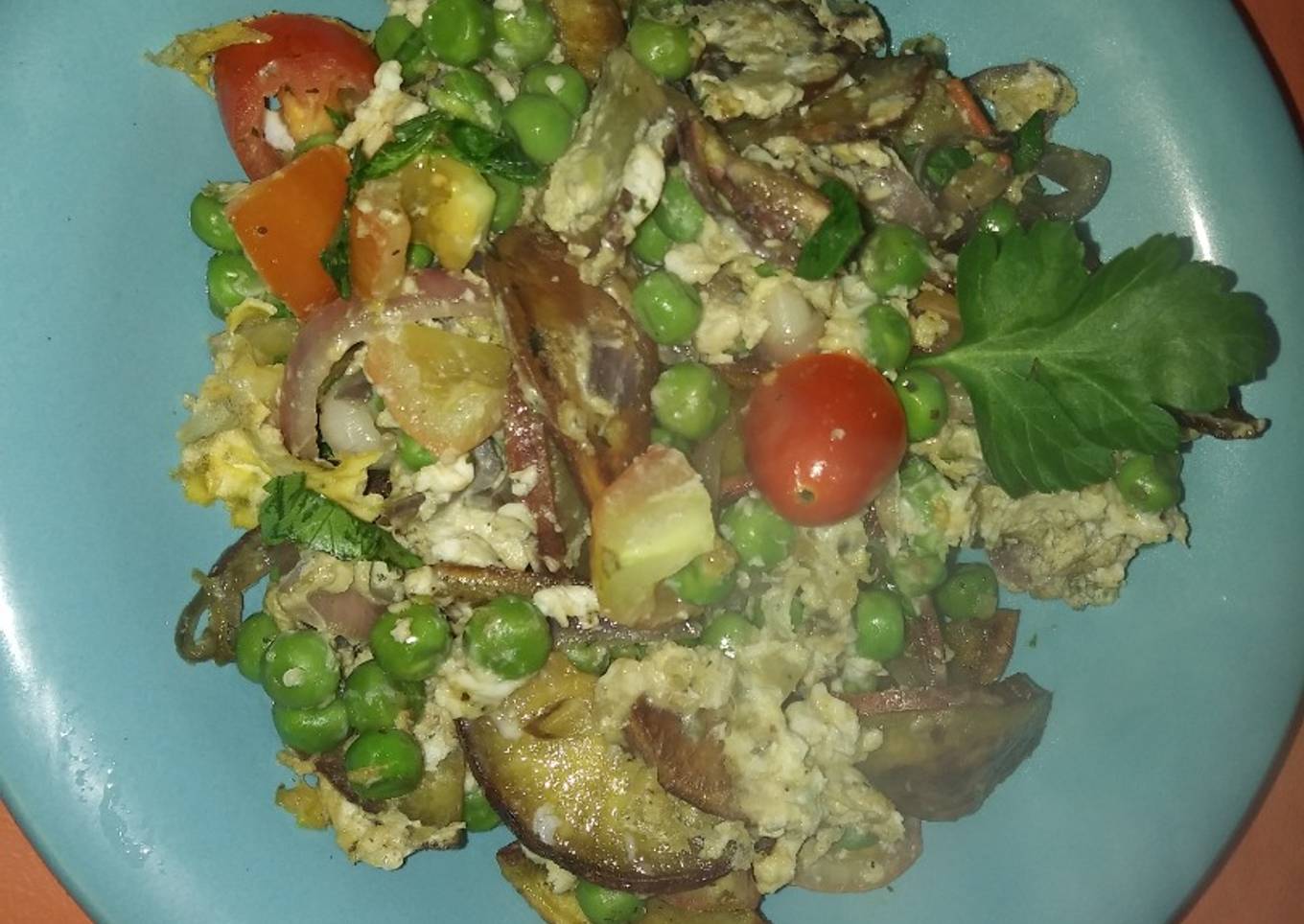 Revuelto de batatas y huevo