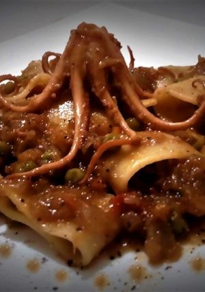 Foto di La Genovese di mare con polpo e piselli