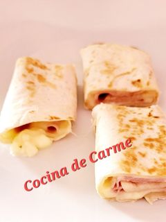 Una foto de Wraps de jamón y mucho queso
