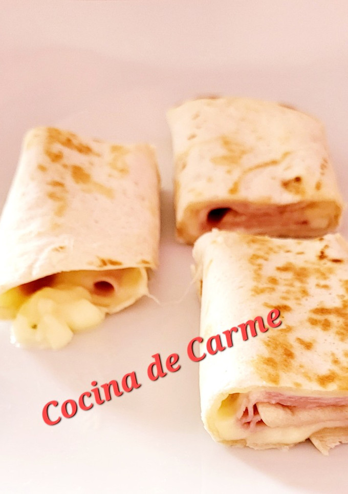 Una foto de Wraps de jamón y mucho queso
