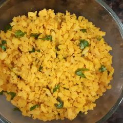 A picture of Poha(chivda).