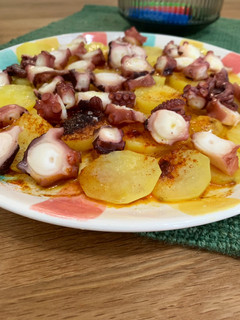 Una foto de Pulpo a la gallega en microondas en 15 minutos