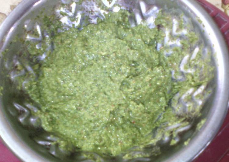 Recipe of Any-night-of-the-week Healthy Mooligai Pirandai Pudina Thuvaiyal Chutney(calcium and iron rich for grandma recipe contest)