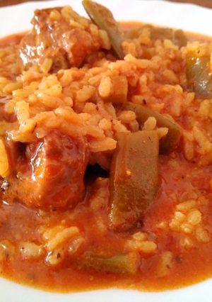 Una foto de Arroz con costillas