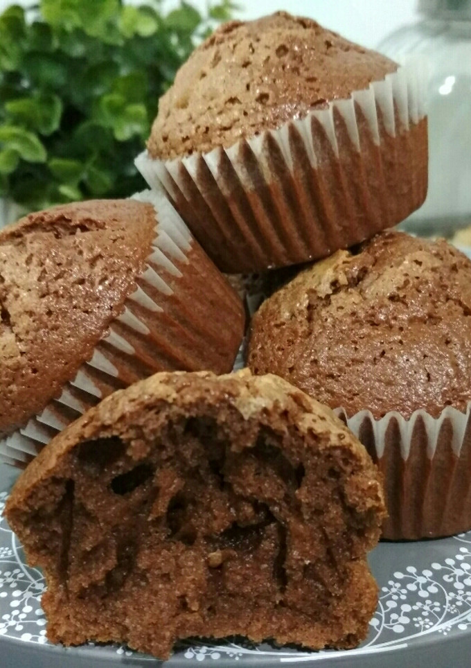 Una foto de Magdalenas de chocolate con naranja