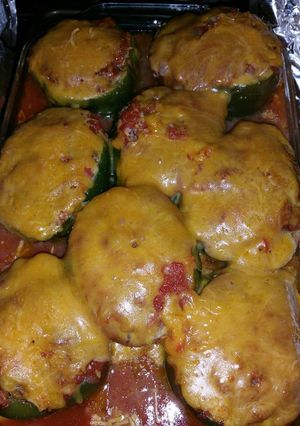 A picture of Sue's Low-carb Over-stuffed Peppers.
