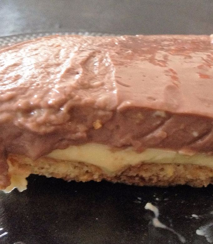 Una foto de Postre  sin horno, de vainillas express