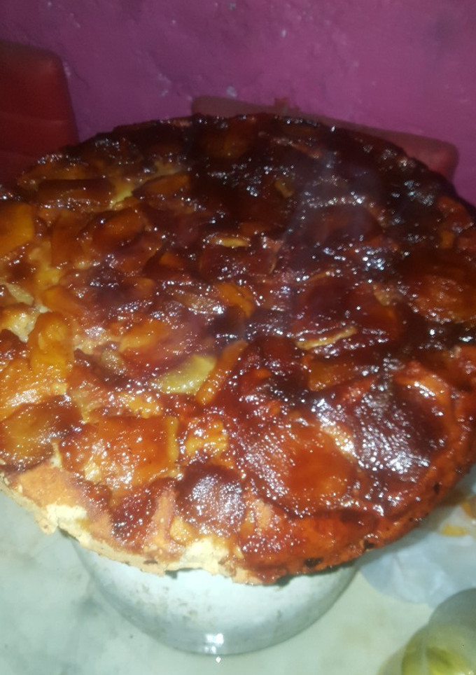 Una foto de Torta invertida de manzana
