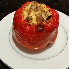 A picture of Brad's roasted red pepper stuffed with chicken apple sausage.