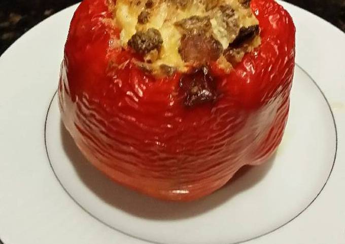 Brad's roasted red pepper stuffed with chicken apple sausage