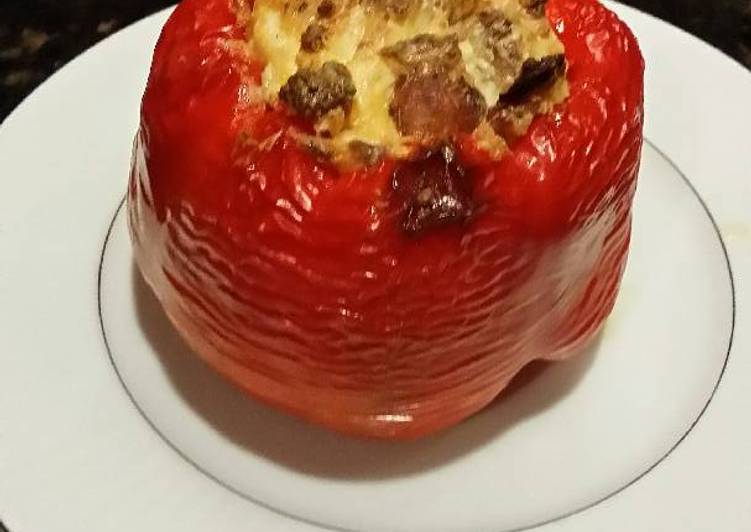 Brad's roasted red pepper stuffed with chicken apple sausage