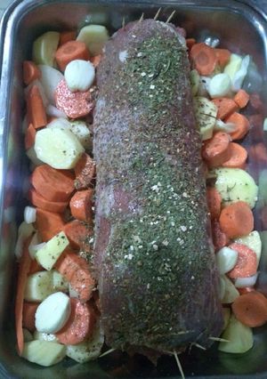 Una foto de Peceto relleno con colchón de verduras