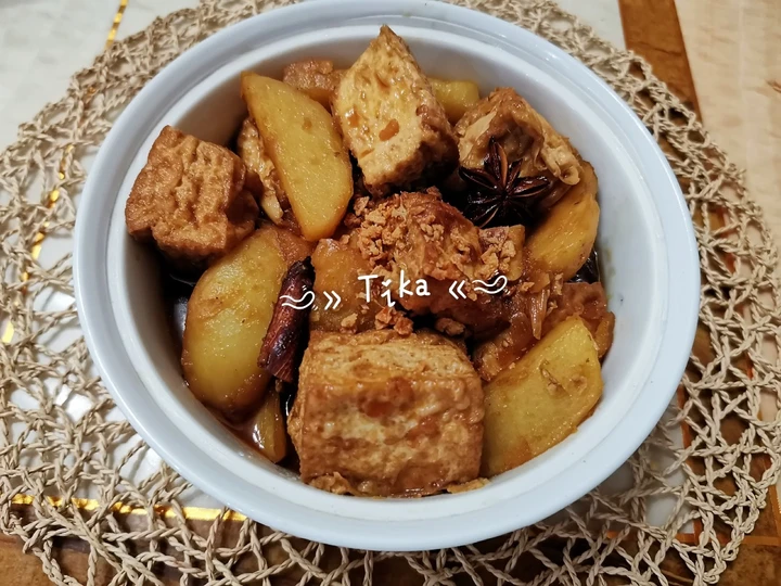 Cara Gampang Menyiapkan Resep 44.Semur Tahu Kentang Simple yang Bikin Ngiler Anti Ribet, Menggugah Selera