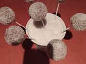 Una foto de cake pops sin horno