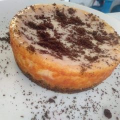 A picture of Cheap cheesecake.